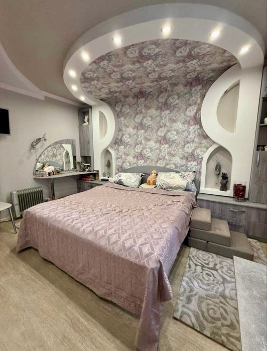 Є Відновлення‼️Продаж великоі двухкімнатноі квартири Центр міста