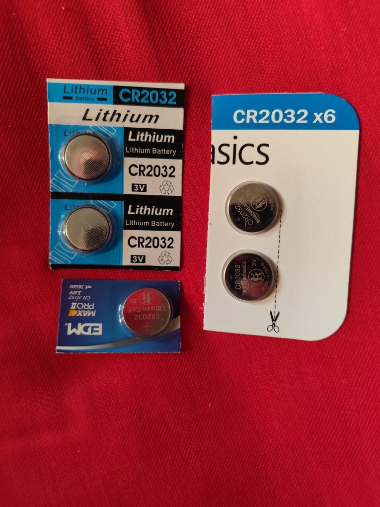 Pilhas modelo CR2032