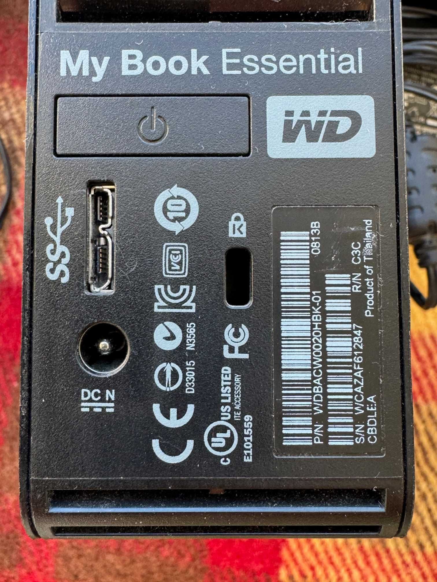 Зовнішній HDD WD My Book Essential 2TB USB 3.0