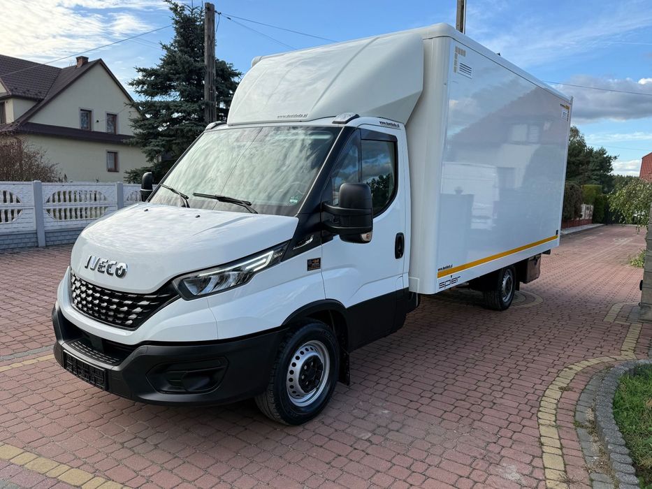 Iveco Daily  Iveco Daily 35S16S V Hi-Matic Tył na Poduszkach Drzwi Boczne Winda 750