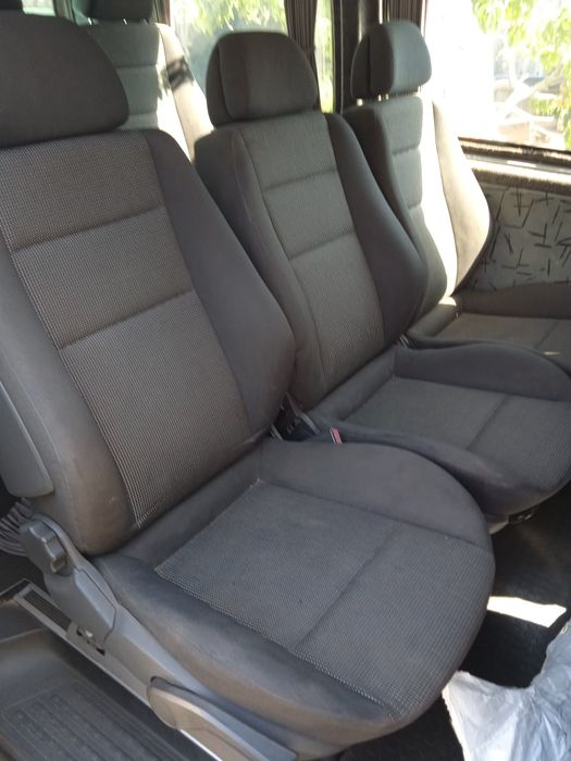 Сиденье сиденья сидіння тройное.