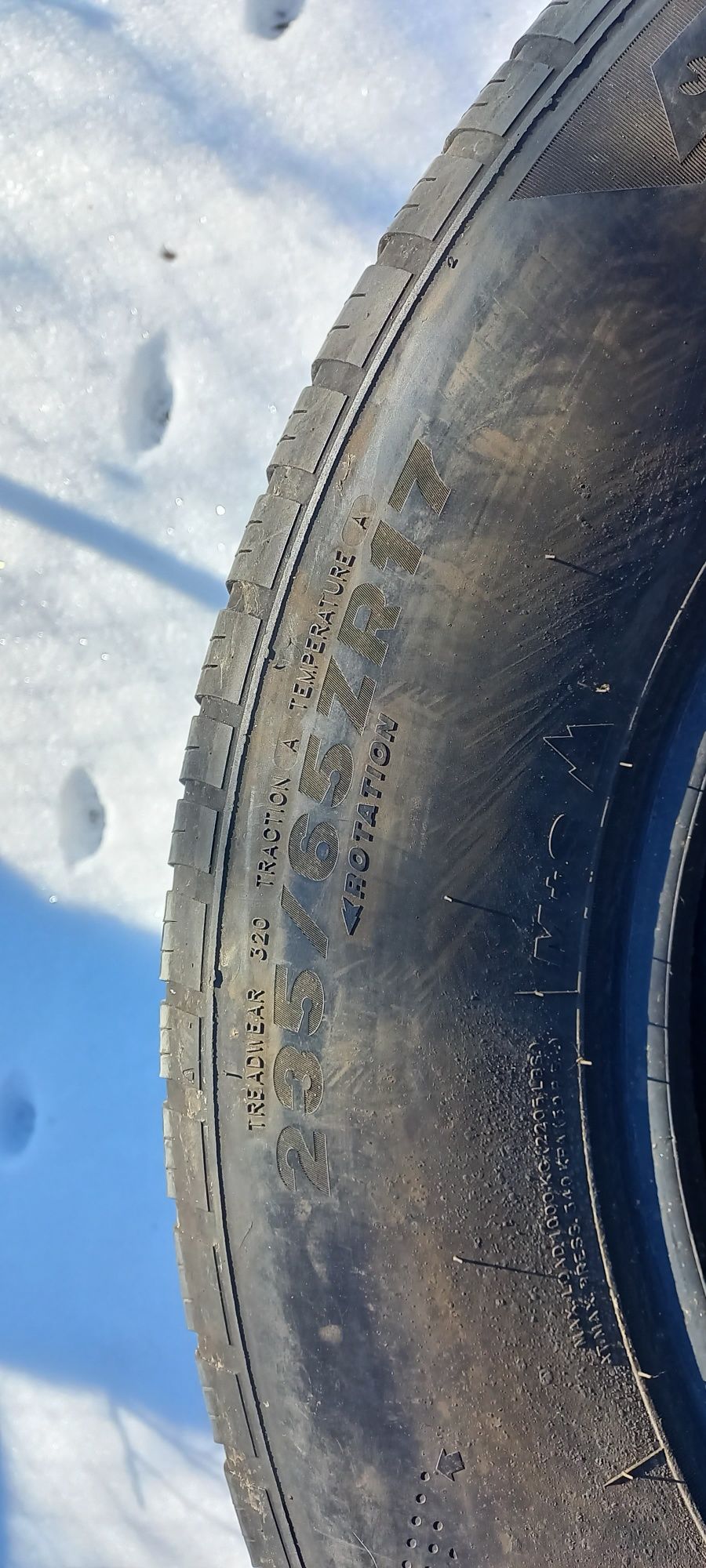 Продам Резину зима Imperial 235/65 R17