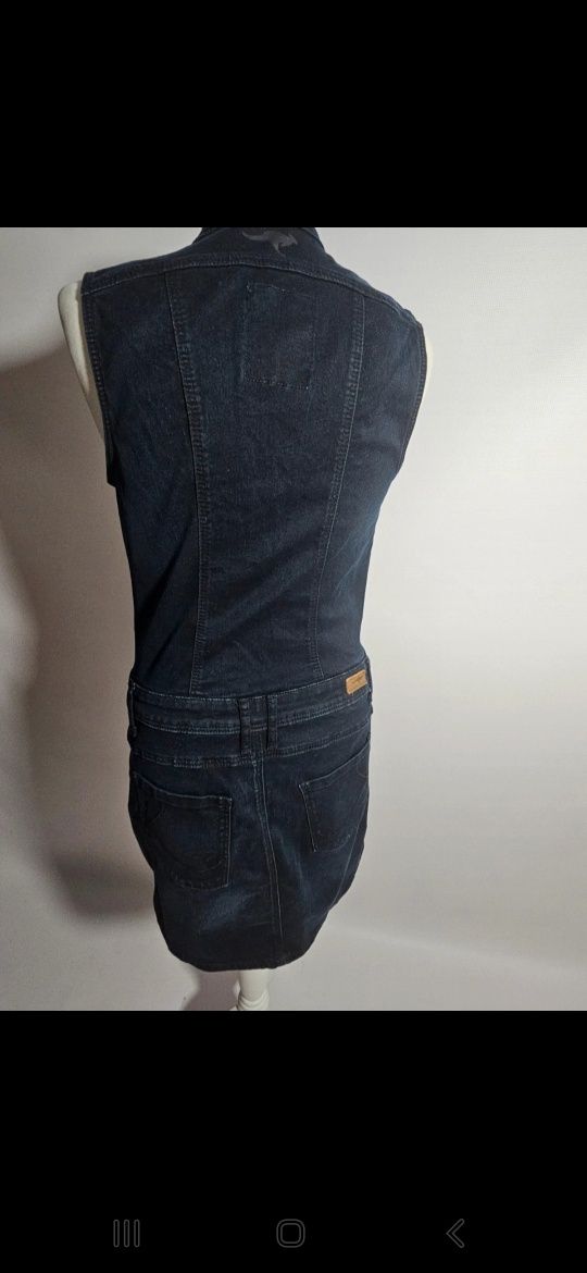 Styl + wygoda? Ta sukienka Kangaroos to hit sezonu jeans granat 36
