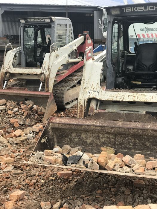 Послуги міні-навантажувача Takeuchi TL140