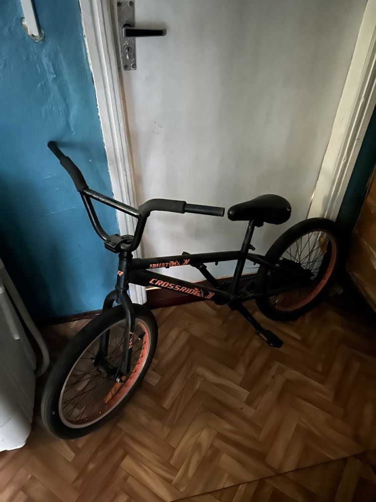 Bmx Трюковой велосипед.