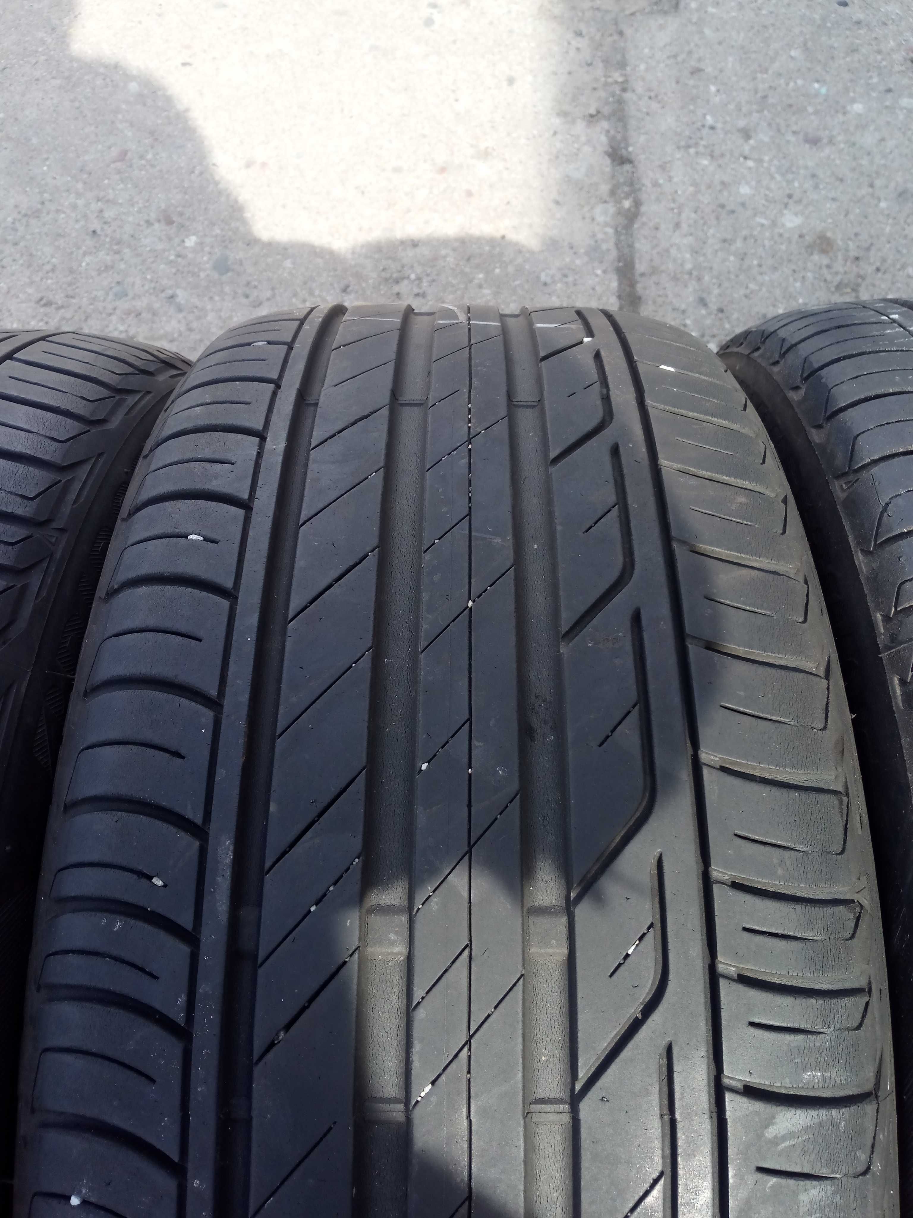 225/45/17  - 6,5mm--  Bridgestone-   -4szt - komplet -Tanio