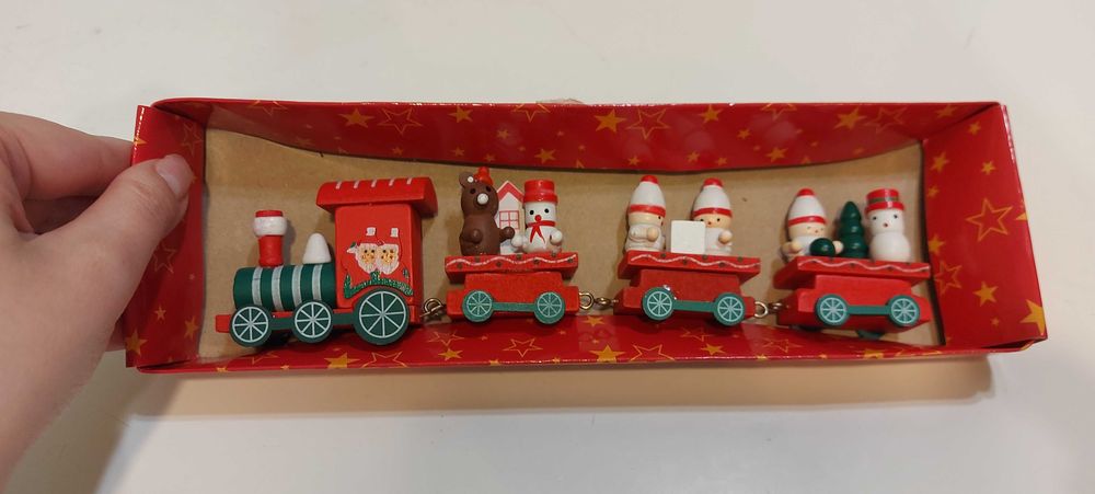 Різдвяний потяг поїзд новорічний з дерева