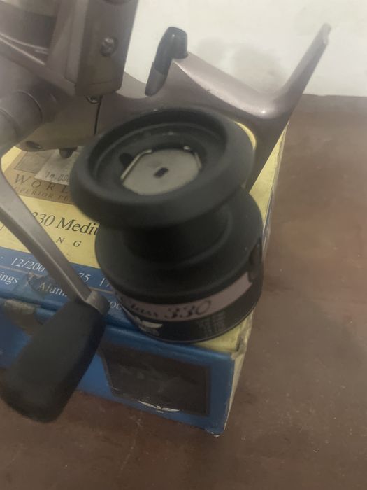 Carreto de pesca marca FENWICK modelo 330