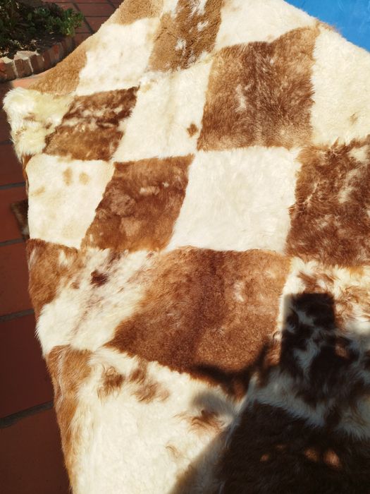Colcha em pelo de animal