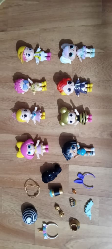 Bonecas LOL + Acessórios