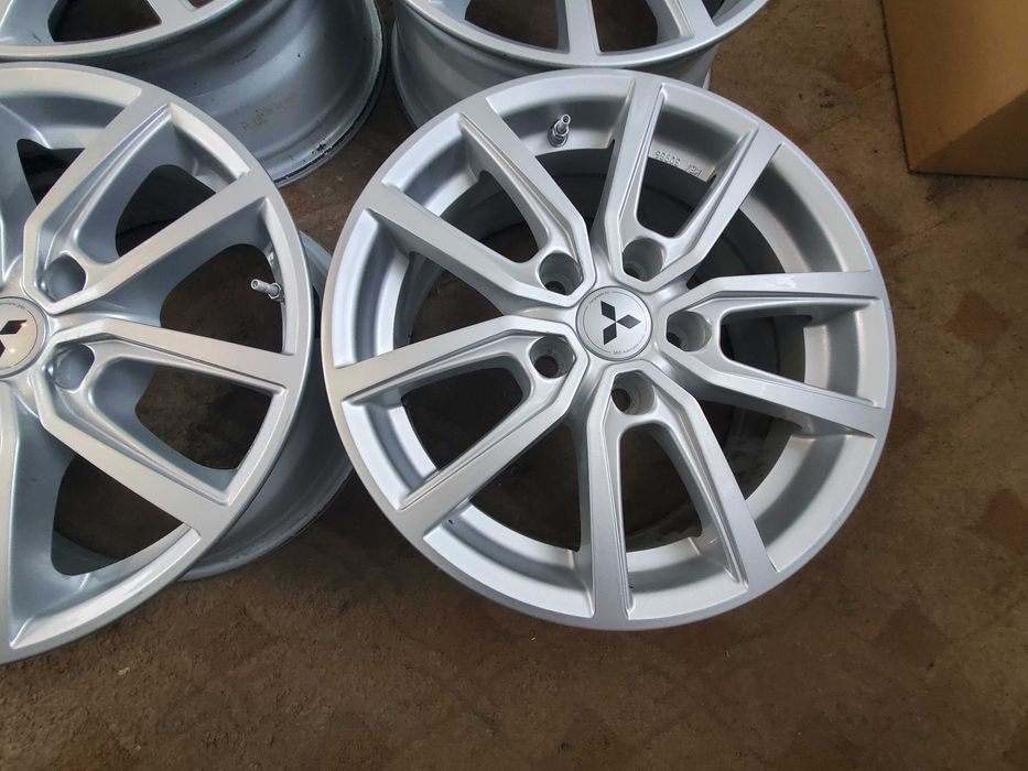 Диски 5 114,3 R16 Mitsubishi, 6,5J ET40, ЦО 67,1 з датчиками