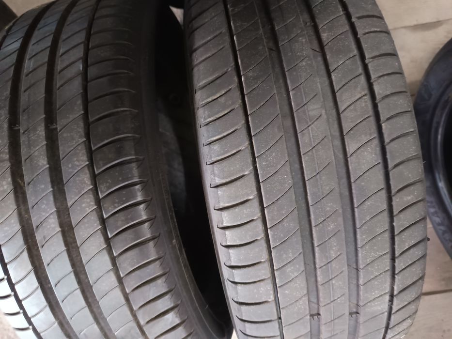 Opony 225/50 r18 jak nowe