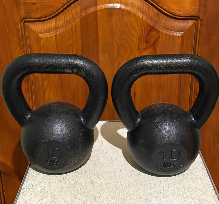 Пара чавунних гирь по 10 кг Kawmet