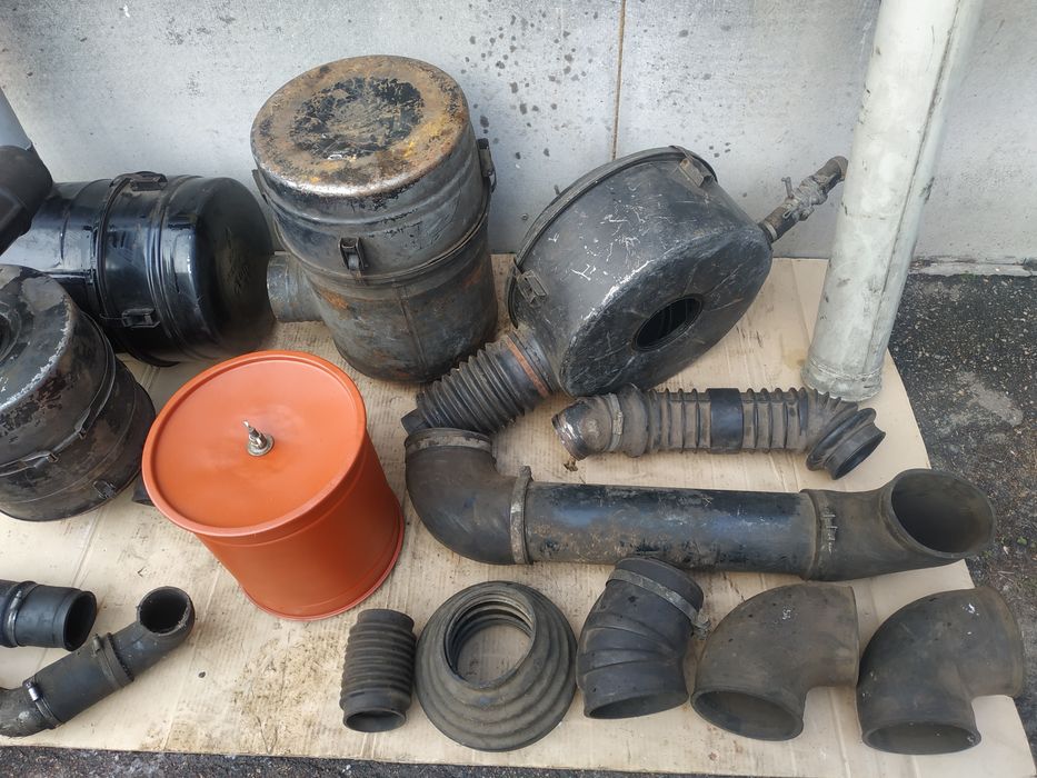 Корпуса воздушных фильтров ЗИЛ бычок КАМАЗ Урал ЗИЛ Гя