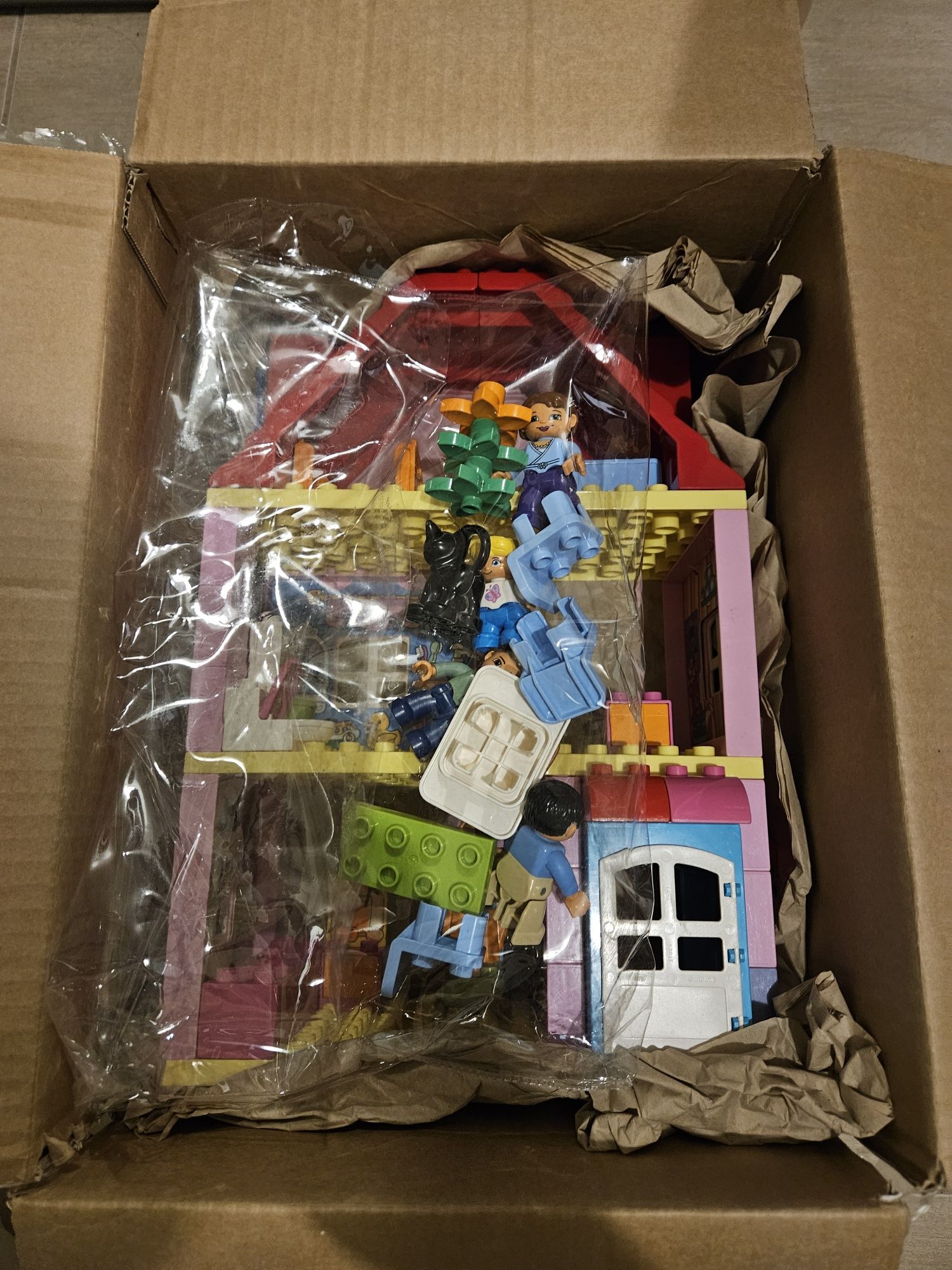 Ogromny Domek lego duplo.