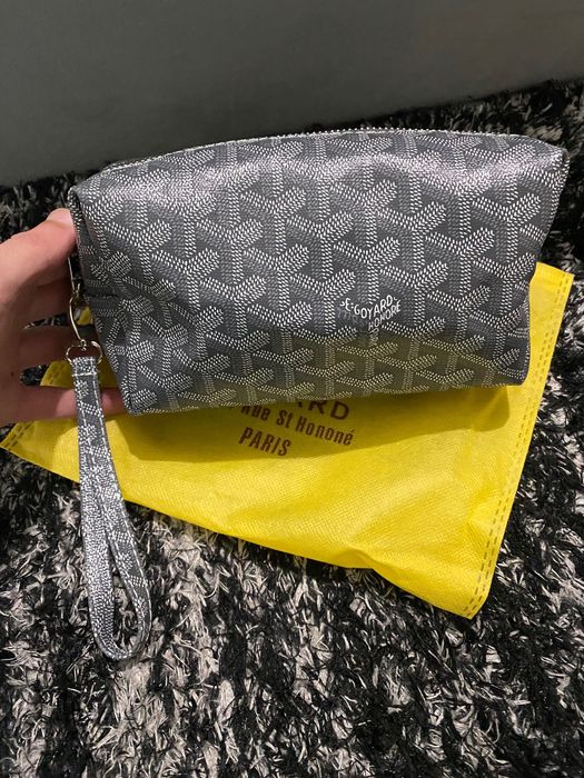 Goyard bolsa necessaire