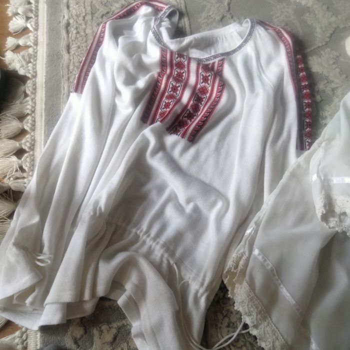 Блуза вишиванка 2шт по 50гр.