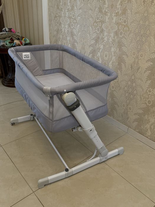 Приставне ліжечко Chicco Next2Me Pop Up