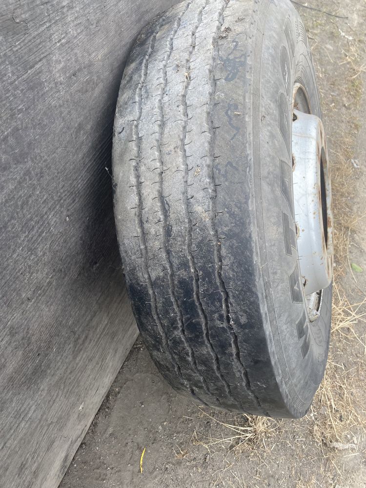 2 sztuki Koła Opona Felga MATADOR 295/80 R22.5