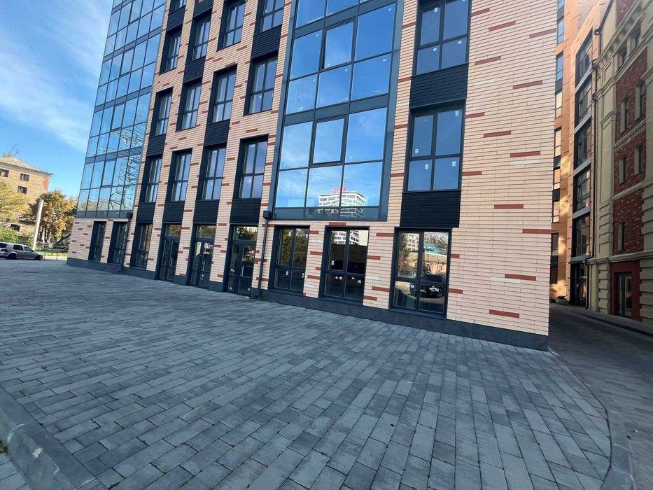 Оренда приміщення 570 м2/ вул. Чигирина 13/  It-park Мануфактура