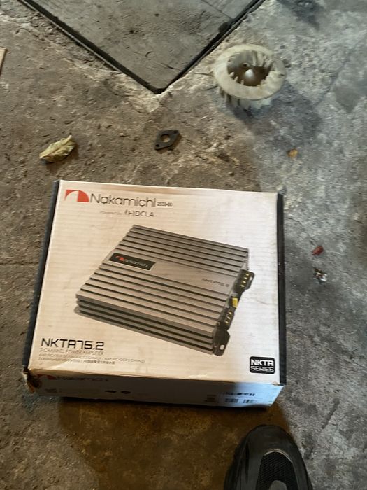 Усилитель Nakamichi 75.2