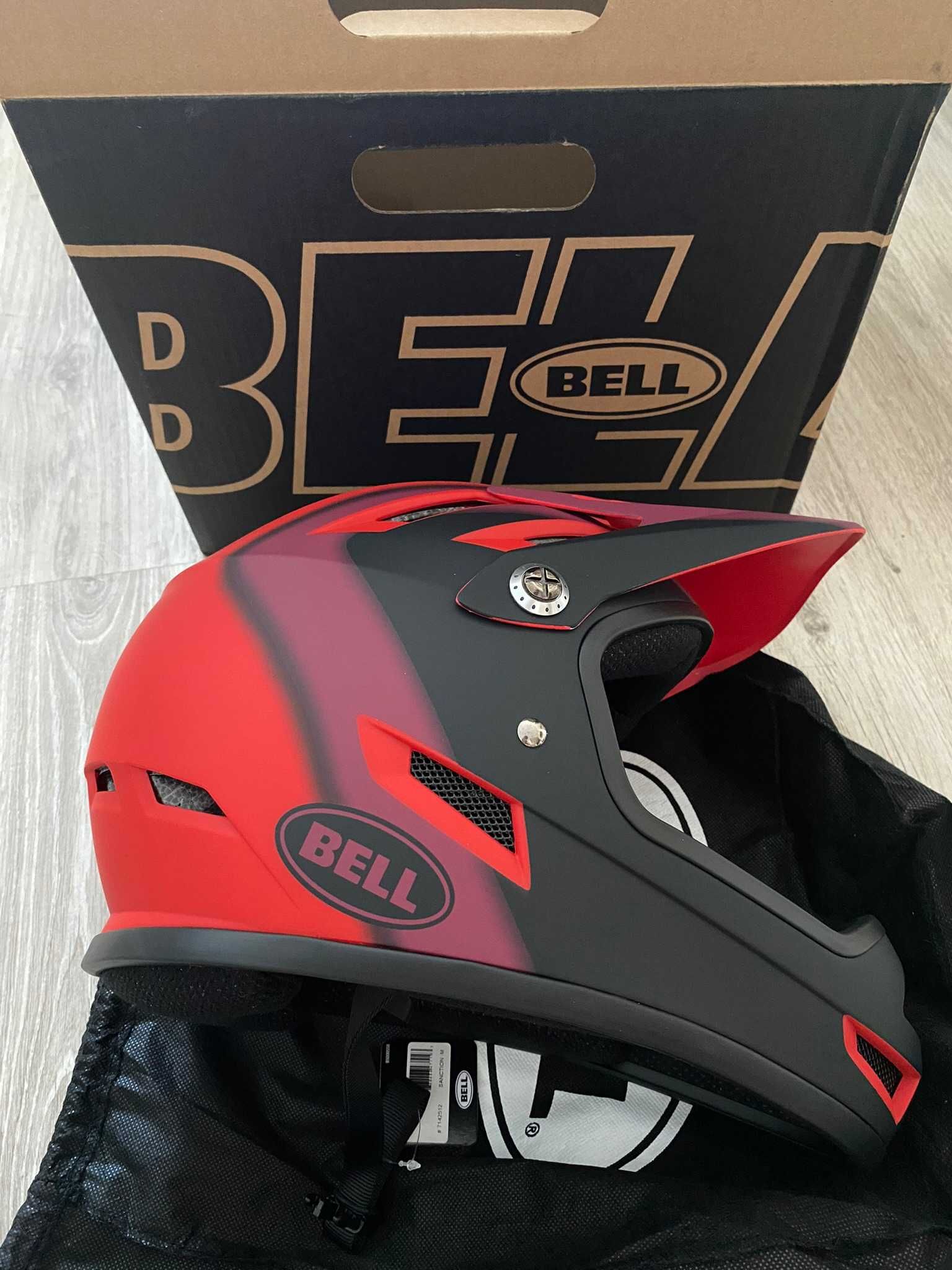 NOWY Kask Bell Sanction Fullface (MTB,DH,FREERIDE)