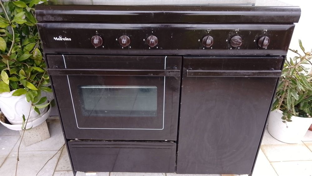 Fogão a gás com forno