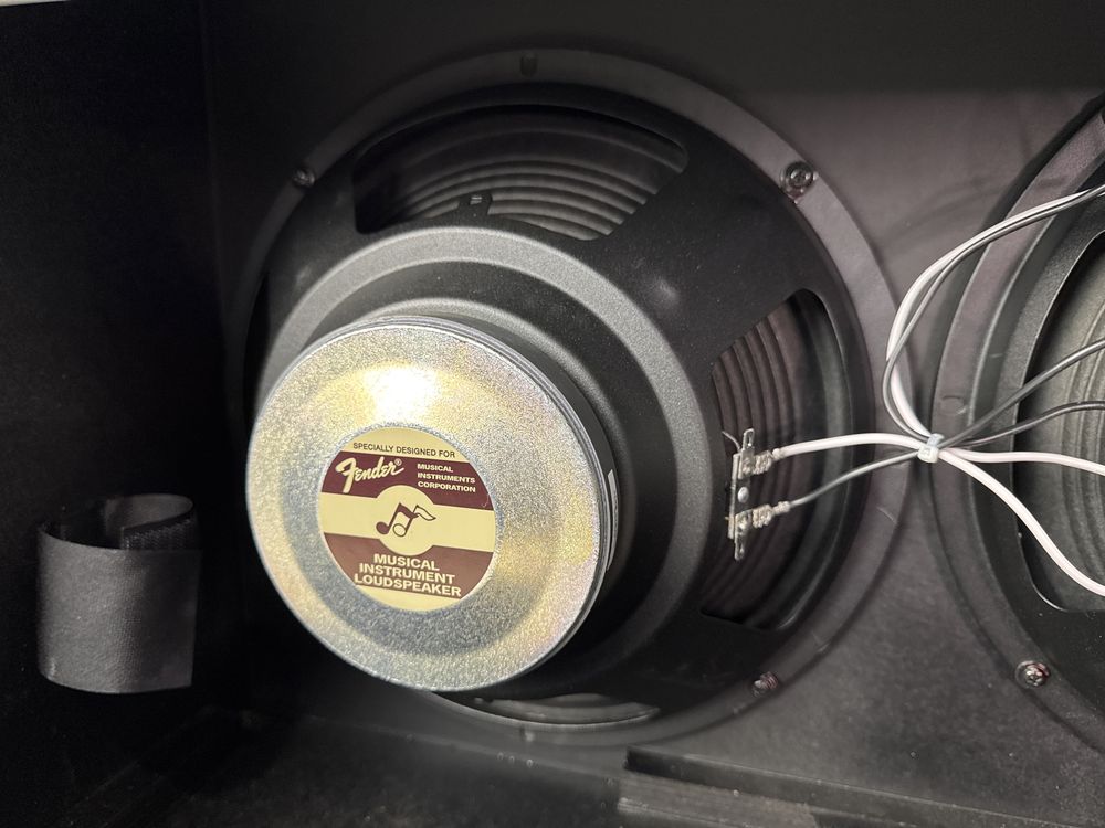 Amplificador fender champion ii 100 avariado