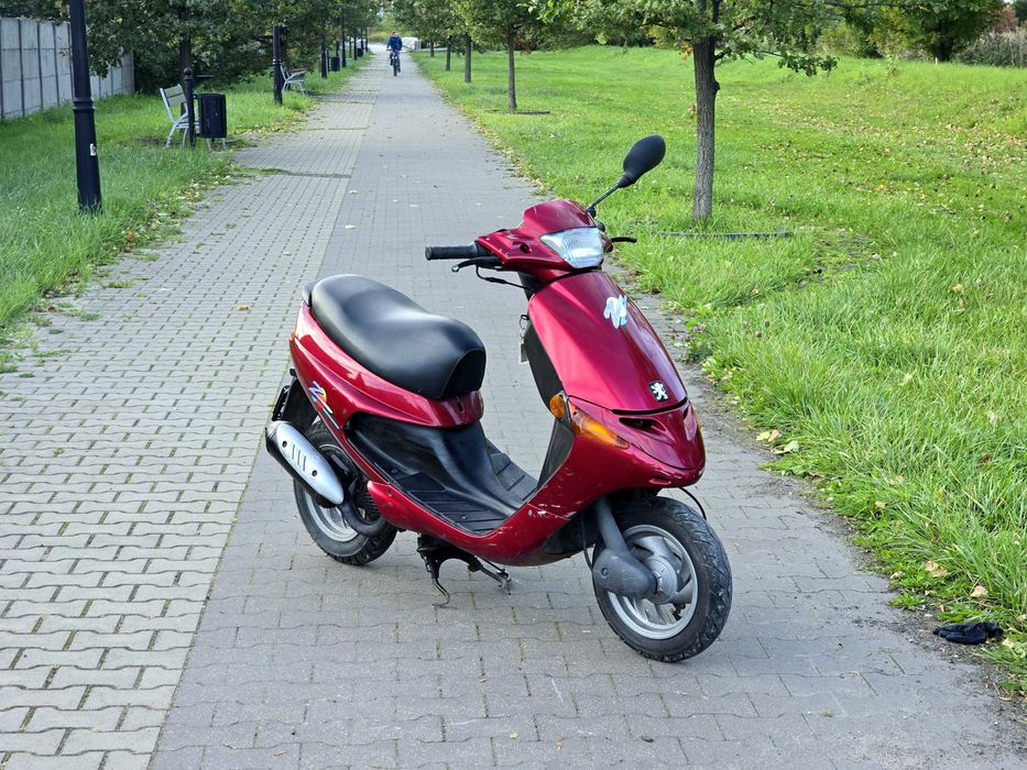 Skuter Peugeot Zenith w bardzo dobrym stanie.