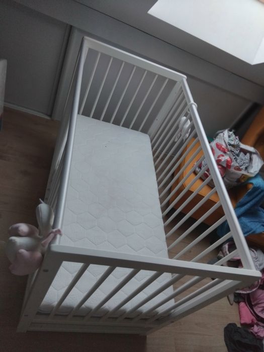 Łóżeczko klupuś +barierka dla starszych dzieci