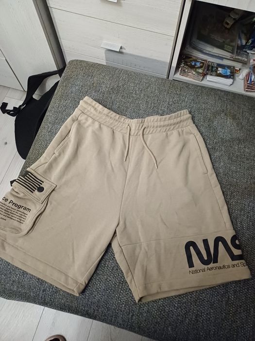 Spodenki krótkie męskie r 36/38