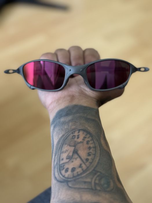 Vendo oculos oakley
