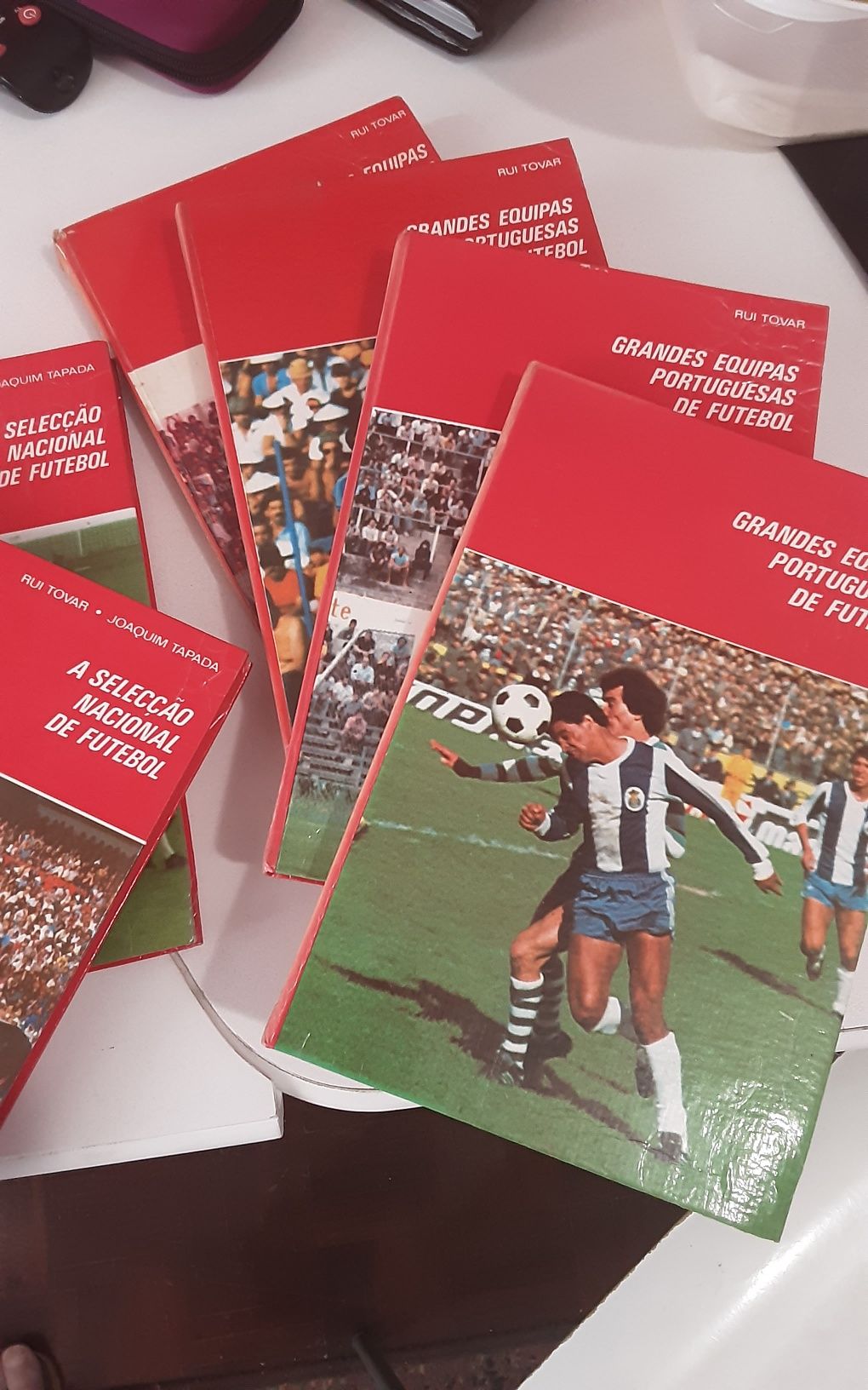 Varios livros sobre futebol