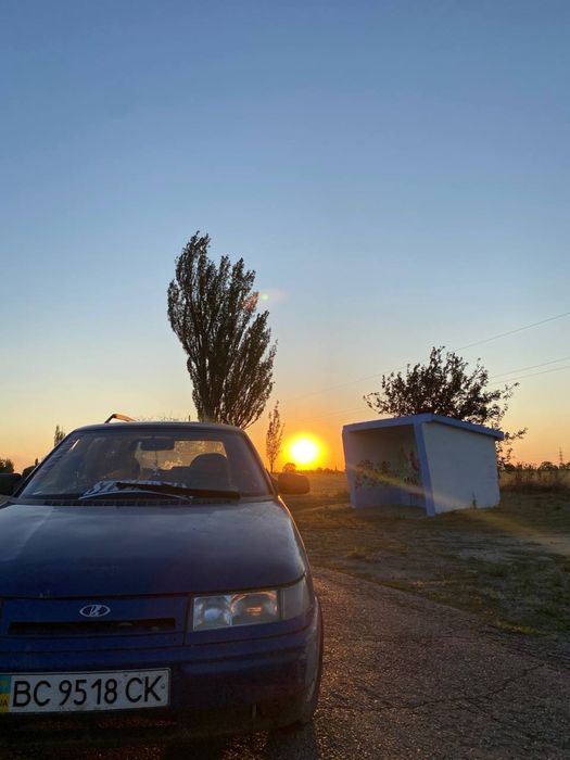 продам ваз 2111,на ходу