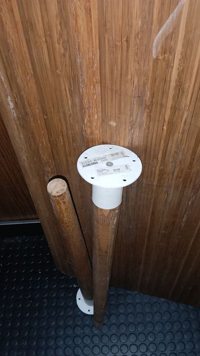 Mesa do com 2 cadeiras