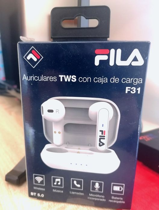 Fones Bluetooth FILA (Novos na caixa)