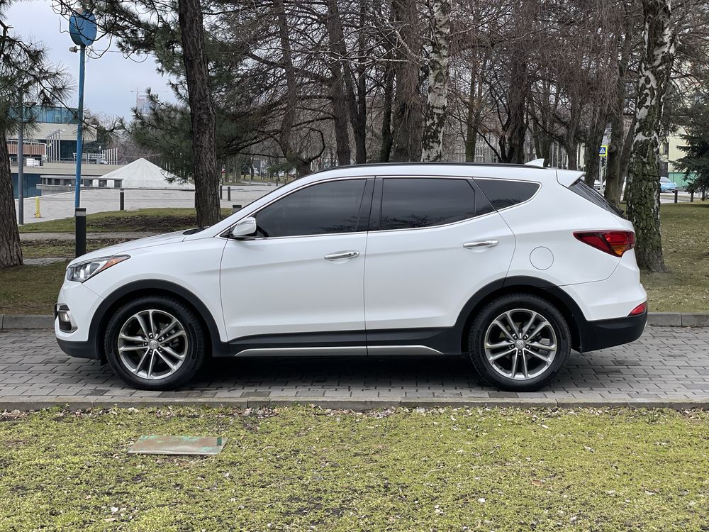 Hyundai Santa Fe 2016