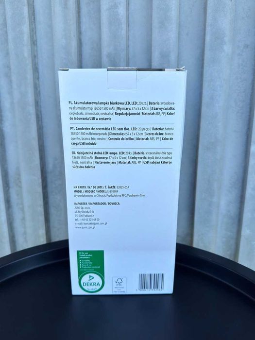 Lampka biurkowa LED