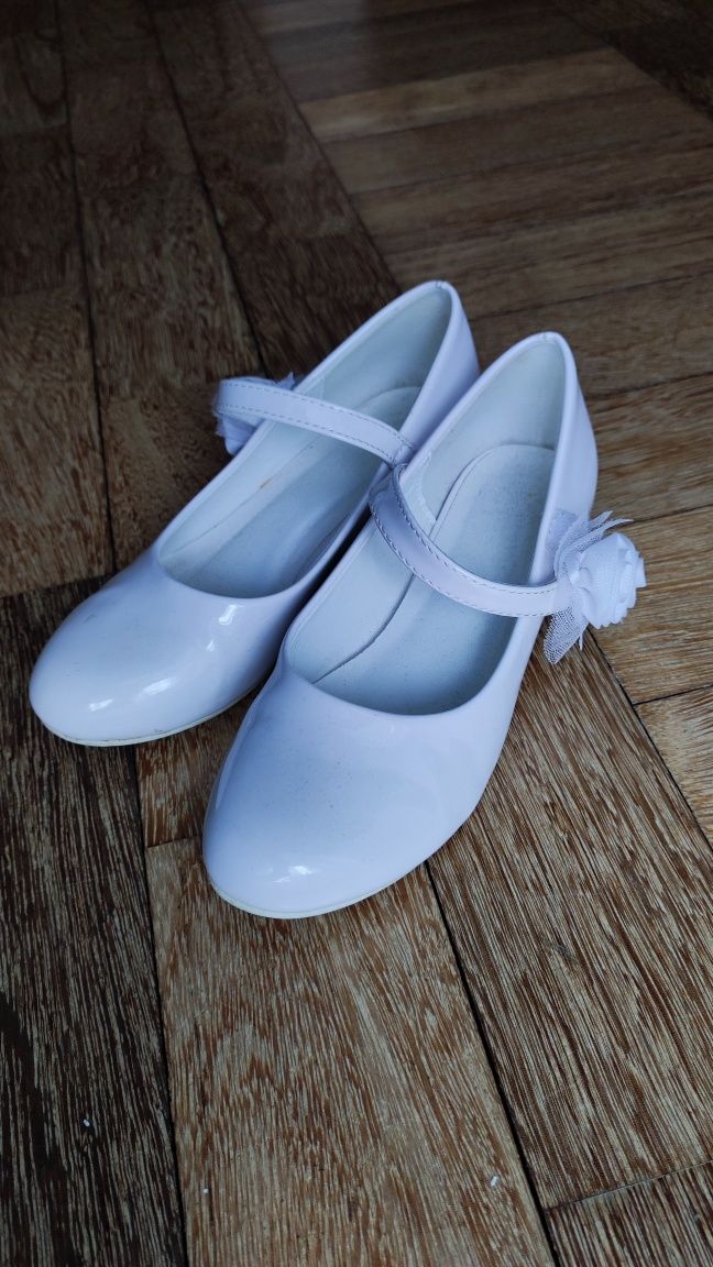 Sukienka komunijna bolerko i buty