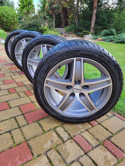 4 felgi alu Ronal 8Jx17H22 ET45 z oponami Pirelli zima