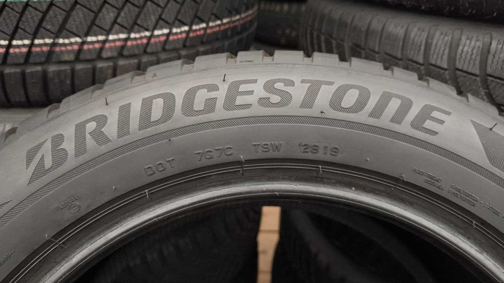 4 sztuki opony zima 235/55/18 Bridgestone Blizzak 100H (OL635/OH)