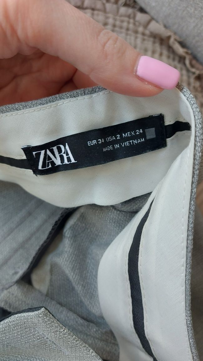 Nowy garnitur Zara rozm 34