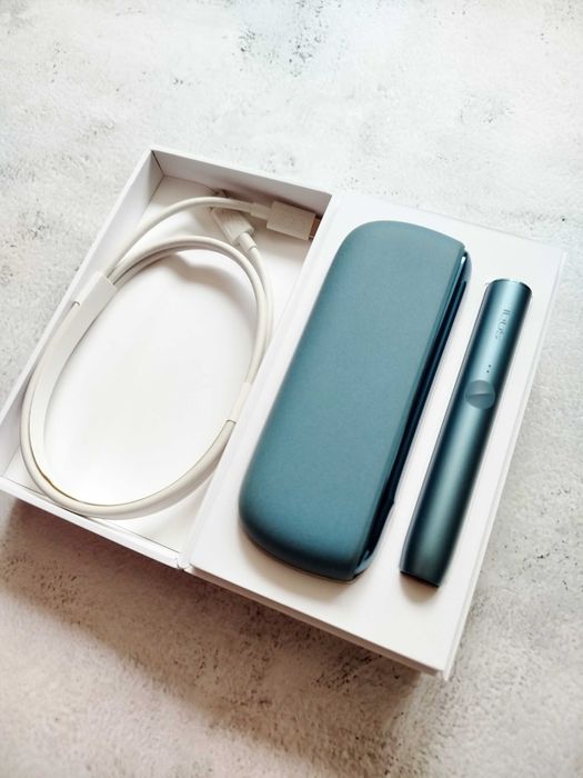 Зарядний пристрій