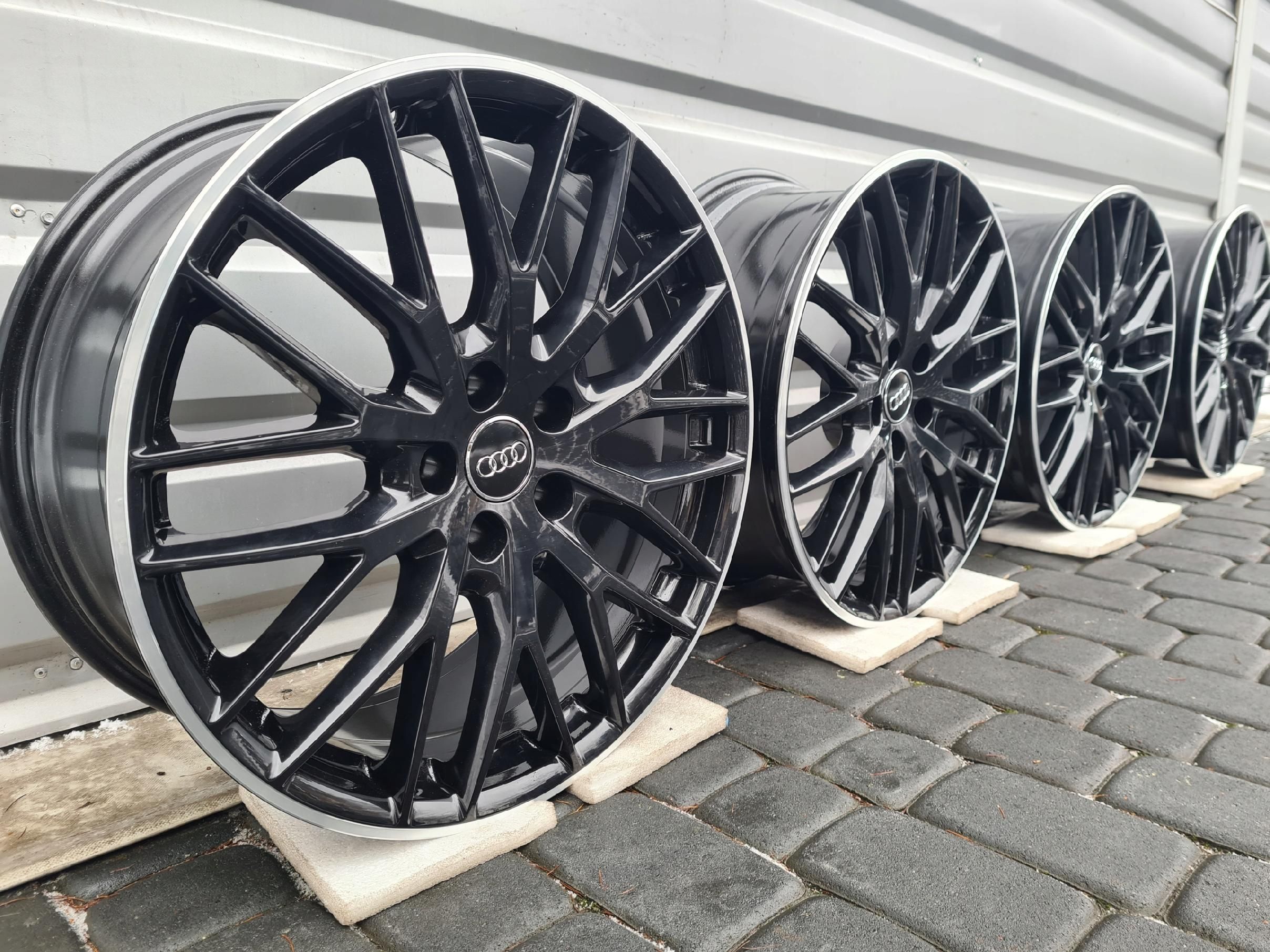 Oryginalne Felgi Audi 19 A4 A5 A6 A7 A8 Q3 Q5 Q7