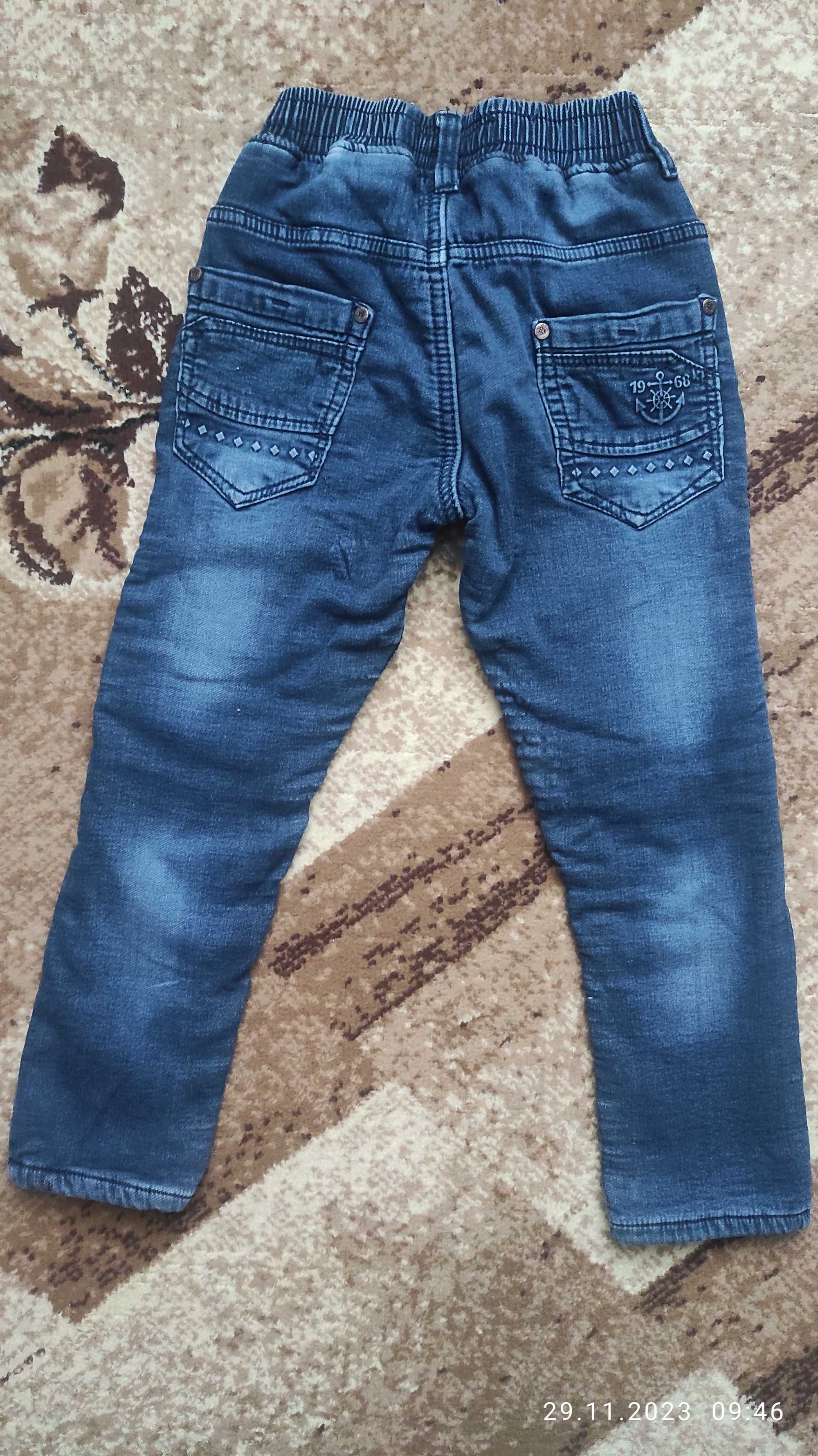 Зимние джинси на хлопчика, 122 розмір