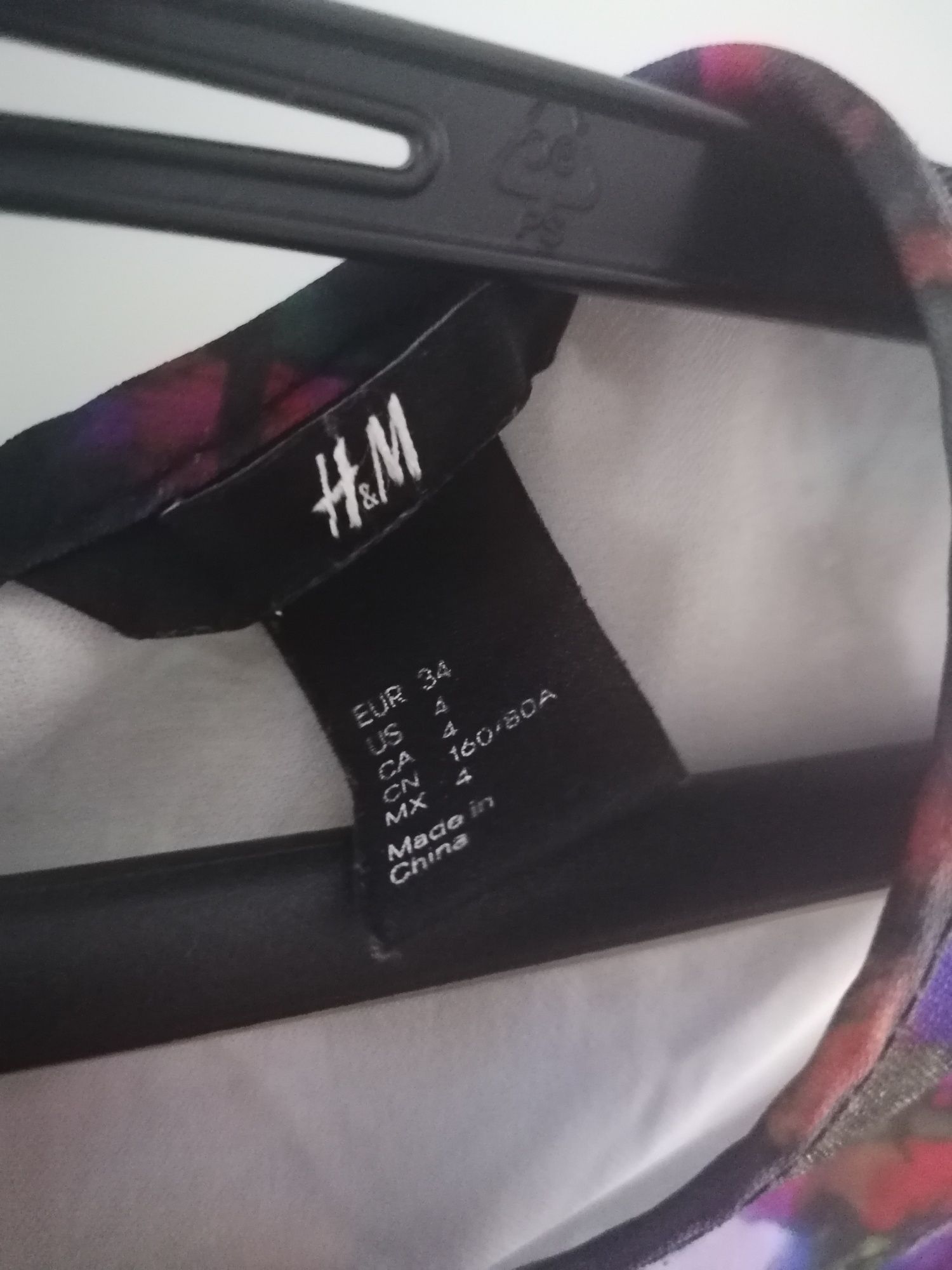 Sukienka z baskinką h&m