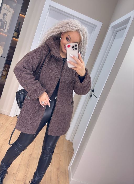 Куртка пальто демісизон з штучної овчини  хороших розмірів