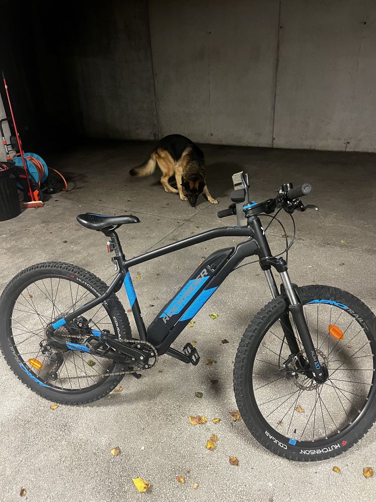 Bicicleta BTT Eléctrica Rockrider E-ST500 v2
