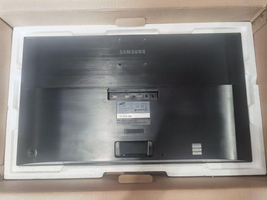 Samsung U28E590D UHD 4K UHD TN 28 DPDcali