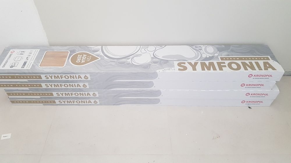 Panele Kronopol/Swiss Krono Aurum Symfonia Dąb Moderato 40404, grubość